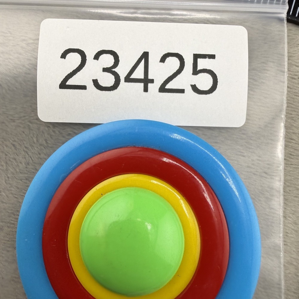 Vintage Retro Brooch‎ Bright Colorful Western Germany Plastic Mod Pop - Picture 8 of 8
